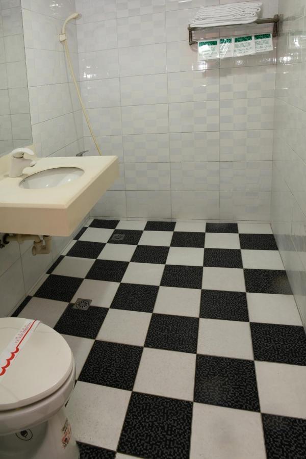 Love Boat Motel Chaozhou Exterior foto